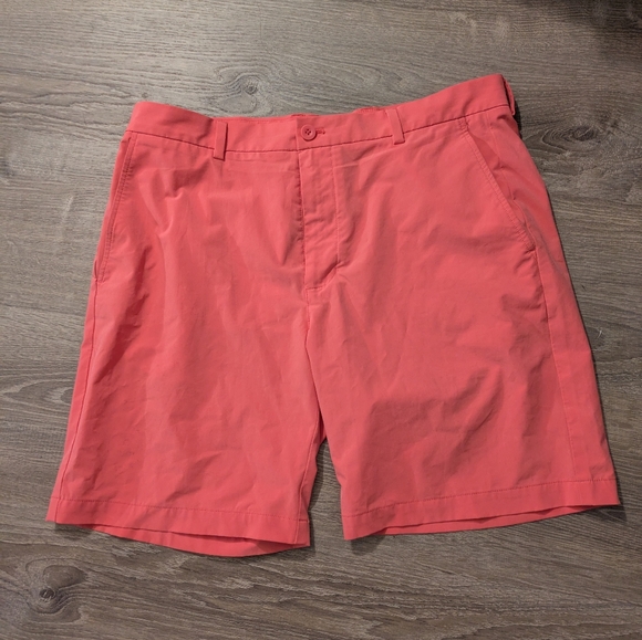 Vineyard Vines Lobster Reef Breaker Shorts Size 36 - Picture 1 of 10